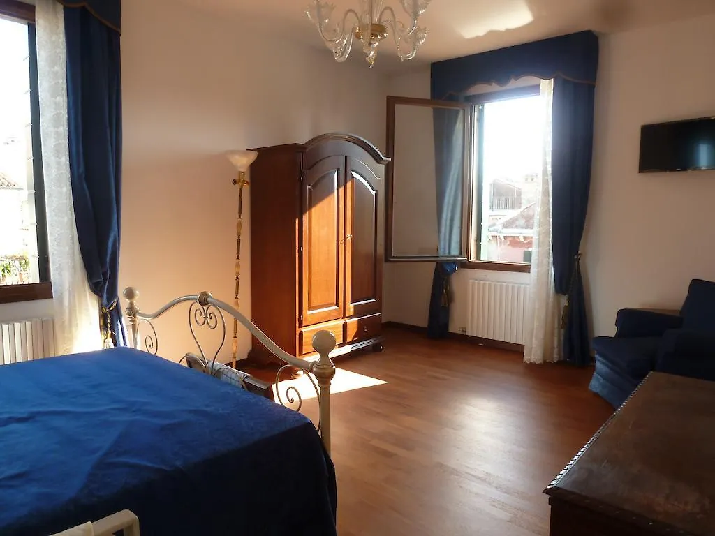 B&B La Terrazza Dei Miracoli Venice Bed & Breakfast